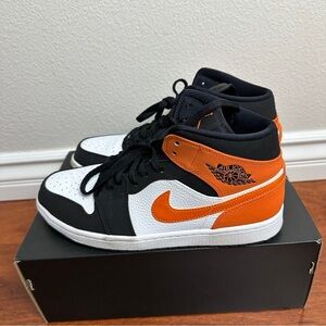 Jordan 1 Mid Shattered Backboard Size 10.5